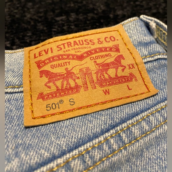 Levi 501 Women’s Skinny Jeans - Picture 4 of 12